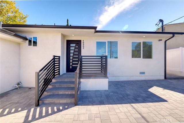 10902 Tujunga Canyon, Tujunga, CA 91042