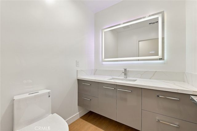 10902 Tujunga Canyon, Tujunga, CA 91042
