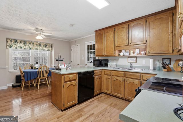 210 Felton Drive, Fayetteville, GA 30214