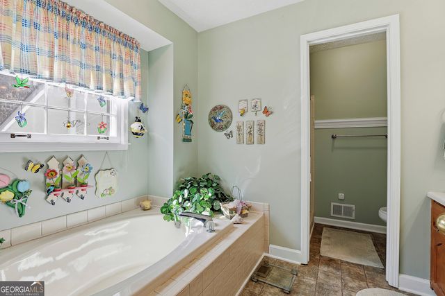 210 Felton Drive, Fayetteville, GA 30214