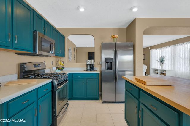 7183 S Sand Dune Valley Drive, Tucson, AZ 85757