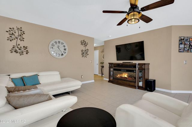 7183 S Sand Dune Valley Drive, Tucson, AZ 85757