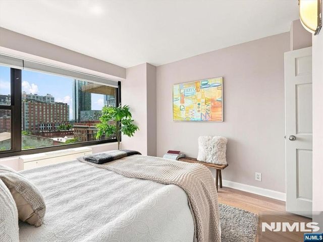 135 Montgomery Street 8B, Jersey City, NJ 07302