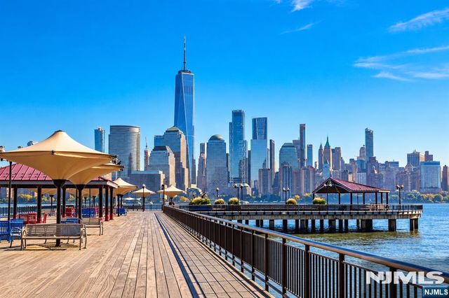 135 Montgomery Street 8B, Jersey City, NJ 07302