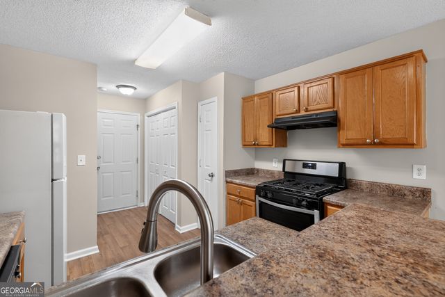 1024 Abercorn Way, Douglasville, GA 30134