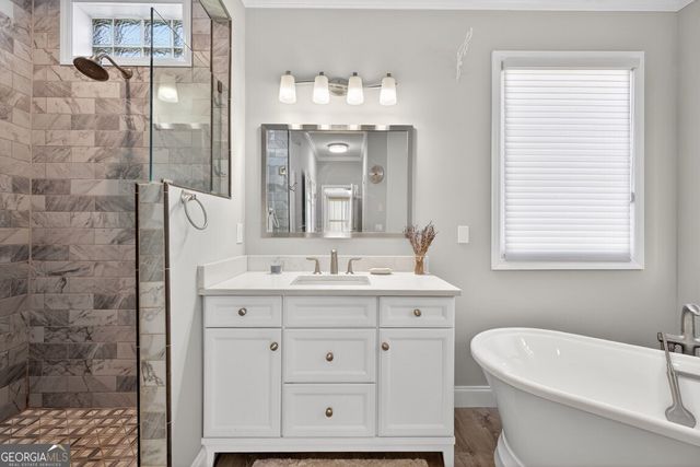 2245 Duncans Shore Drive, Buford, GA 30519