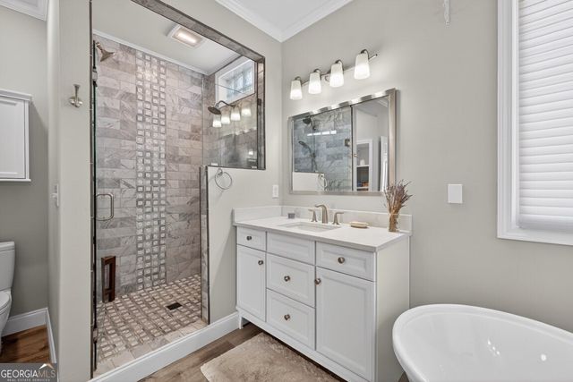 2245 Duncans Shore Drive, Buford, GA 30519