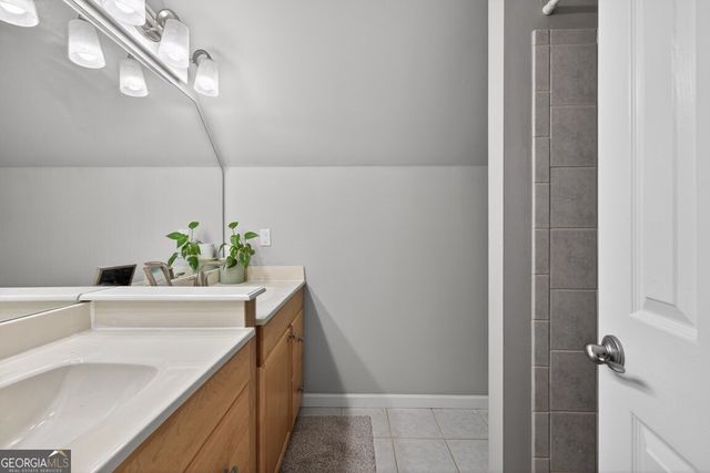 2245 Duncans Shore Drive, Buford, GA 30519