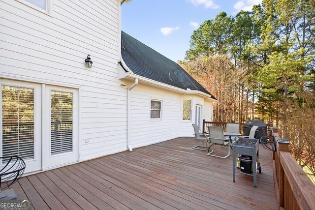 2245 Duncans Shore Drive, Buford, GA 30519