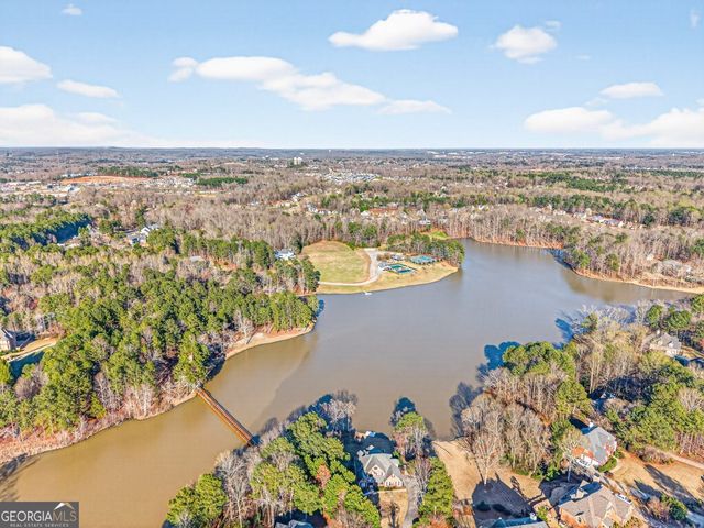2245 Duncans Shore Drive, Buford, GA 30519