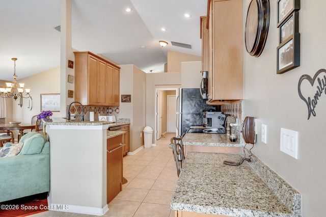 4910 Worthington Circle E, Rockledge, FL 32955