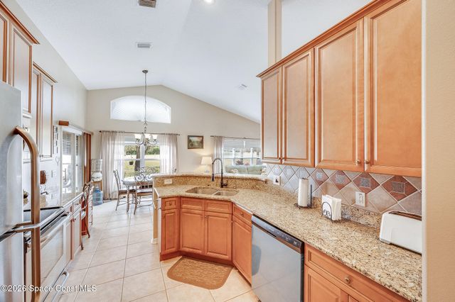4910 Worthington Circle E, Rockledge, FL 32955