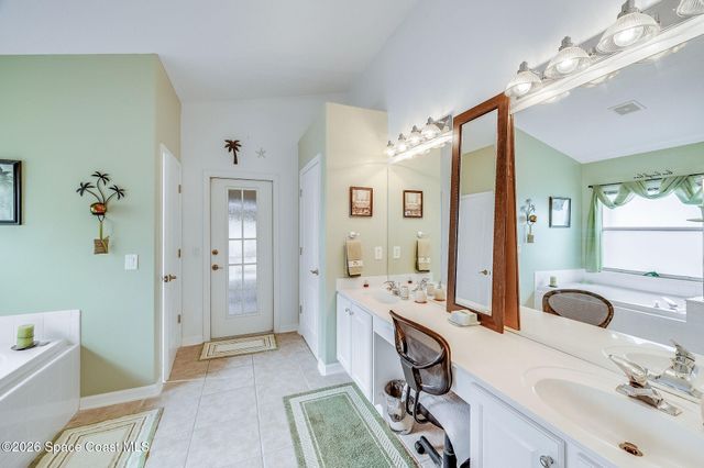 4910 Worthington Circle E, Rockledge, FL 32955