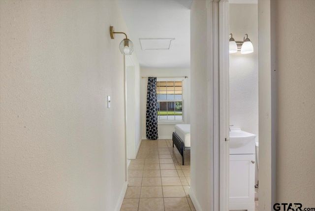 3303 Baldwin Dr, Tyler, TX 75702