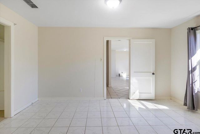 3303 Baldwin Dr, Tyler, TX 75702