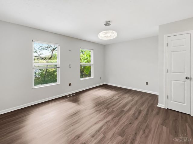 1599 Tremont Street, Cincinnati, OH 45214