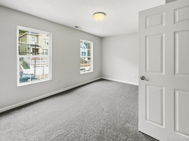 1599 Tremont Street, Cincinnati, OH 45214