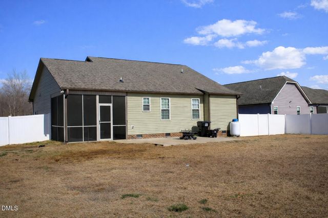 34 Woodglen Drive, Clayton, NC 27527