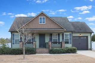 34 Woodglen Drive, Clayton, NC 27527