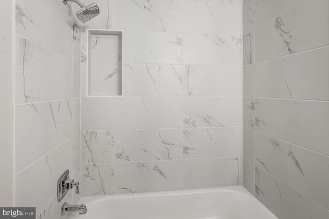 4802 KORVETT DR, Woodbridge, VA 22193