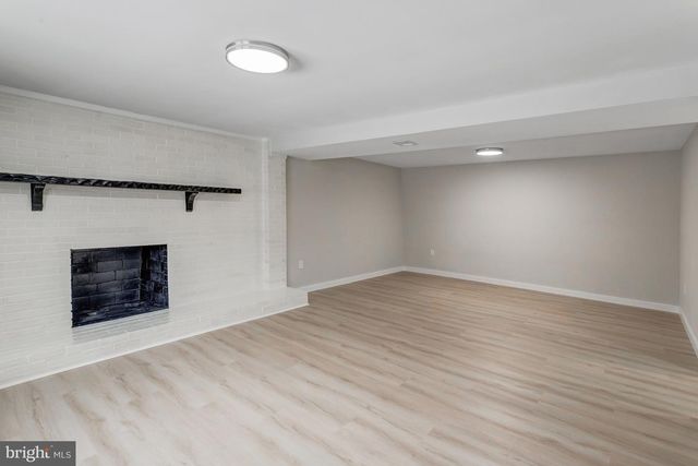 4802 KORVETT DR, Woodbridge, VA 22193