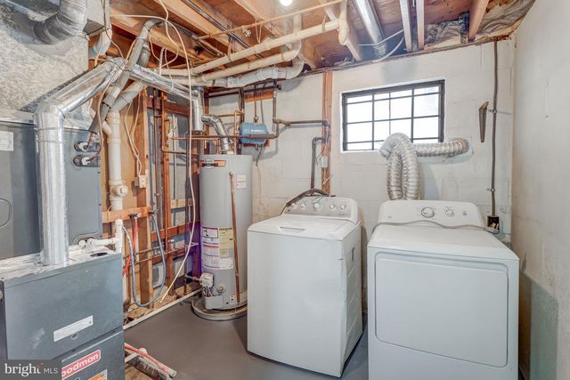 4802 KORVETT DR, Woodbridge, VA 22193