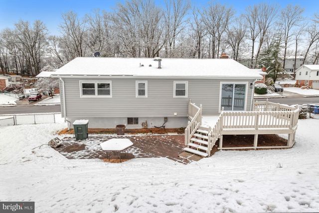 4802 KORVETT DR, Woodbridge, VA 22193