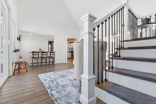 12 Warren St, Georgetown, MA 01833