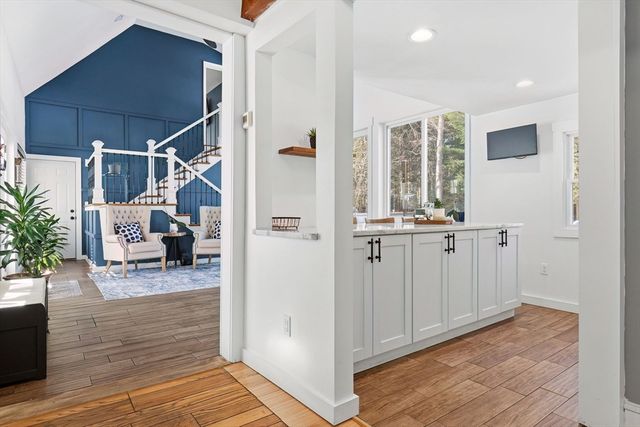 12 Warren St, Georgetown, MA 01833