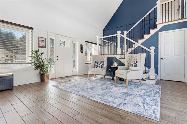 12 Warren St, Georgetown, MA 01833