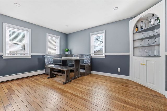 12 Warren St, Georgetown, MA 01833