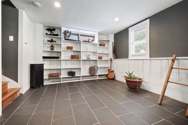 12 Warren St, Georgetown, MA 01833