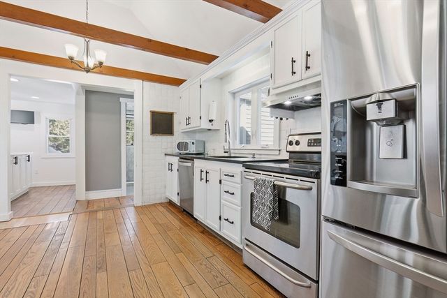 12 Warren St, Georgetown, MA 01833