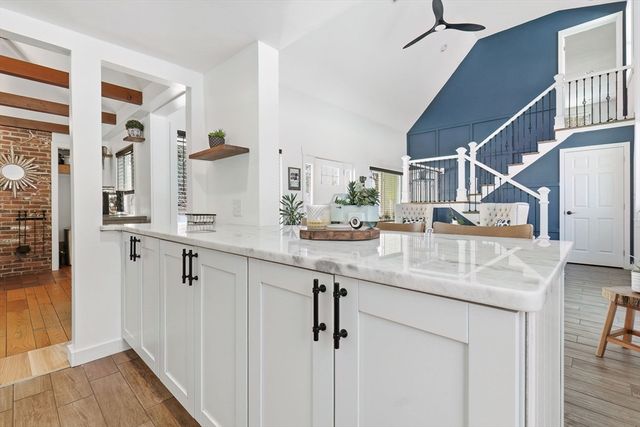 12 Warren St, Georgetown, MA 01833