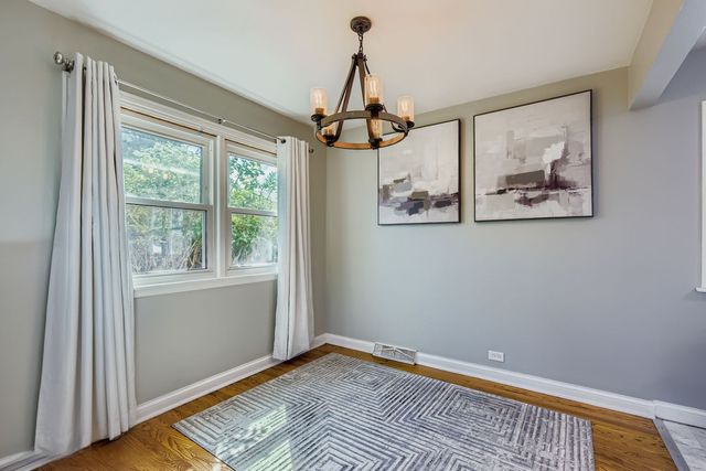 4509 W 105th Street, Oak Lawn, IL 60453