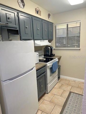 1428 OAK PLACE A, Apopka, FL 32712