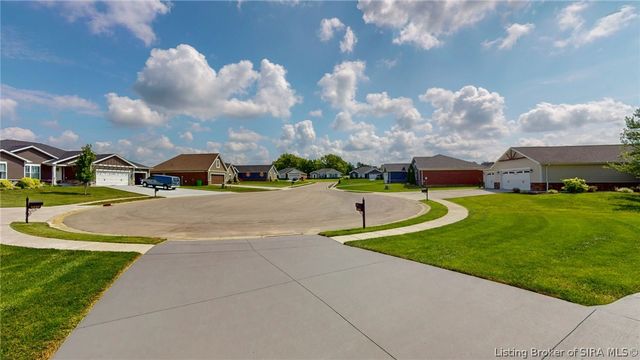 5429 McKenna Circle, Charlestown, IN 47111