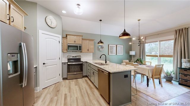 5429 McKenna Circle, Charlestown, IN 47111