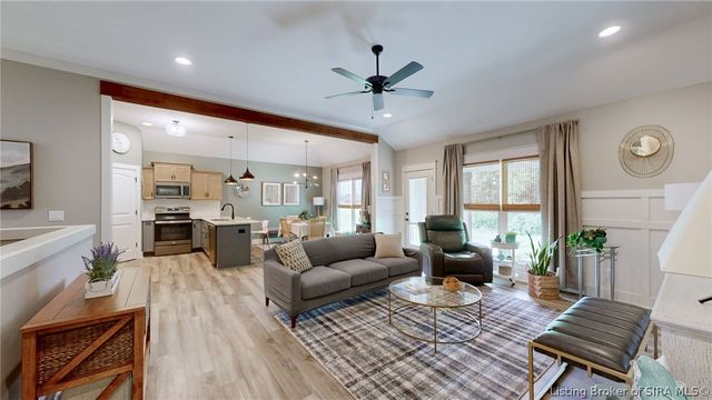 5429 McKenna Circle, Charlestown, IN 47111
