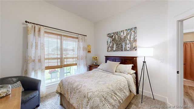 5429 McKenna Circle, Charlestown, IN 47111
