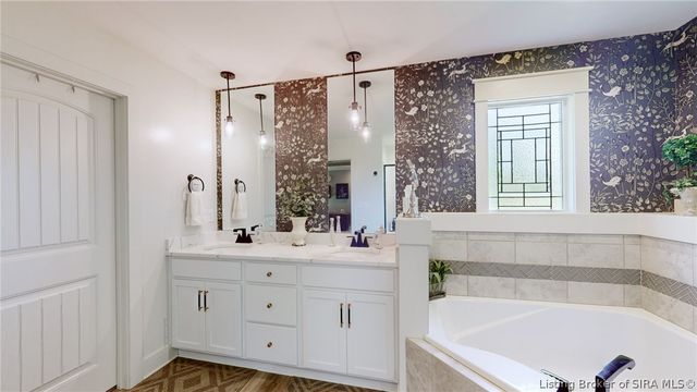 5429 McKenna Circle, Charlestown, IN 47111