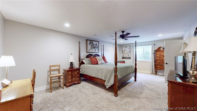 5429 McKenna Circle, Charlestown, IN 47111