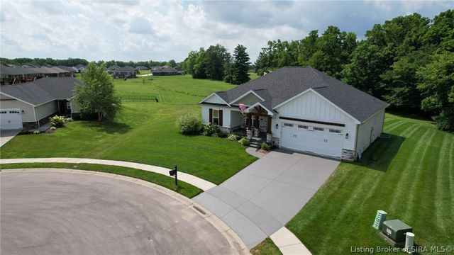 5429 McKenna Circle, Charlestown, IN 47111