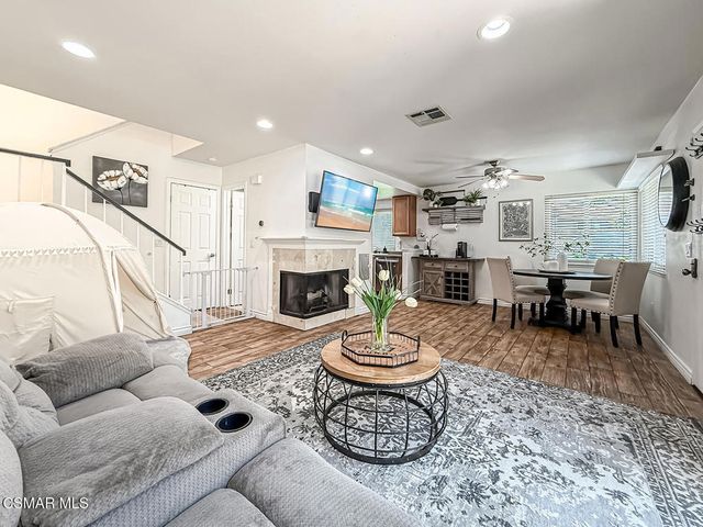 2428 Chandler Avenue 1, Simi Valley, CA 93065