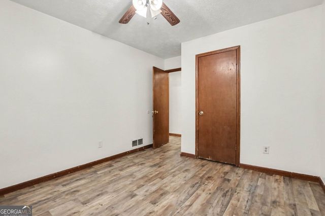 9115 Raven Drive, Jonesboro, GA 30238