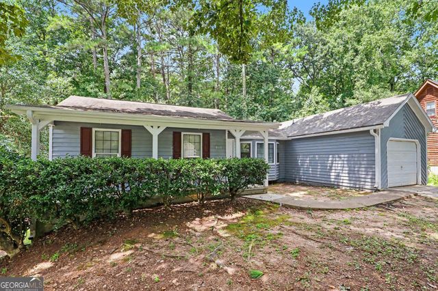 9115 Raven Drive, Jonesboro, GA 30238