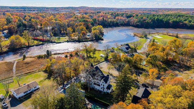 16 Water St. B, Freetown, MA 02702