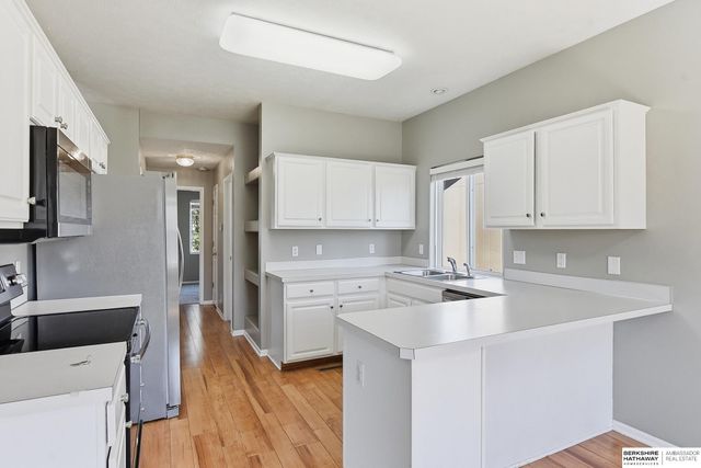 15121 Bedford Avenue, Omaha, NE 68116