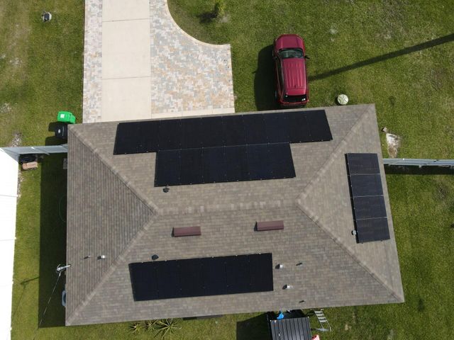 402 NE Mainsail Street, Port St Lucie, FL 34983