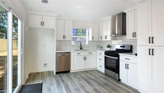 7507 Arnim Street, Houston, TX 77087